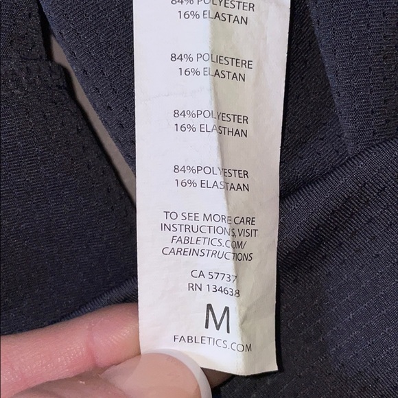 Demi Lovato Fabletics Muscle Tank Top Gray Medium - Picture 8 of 8